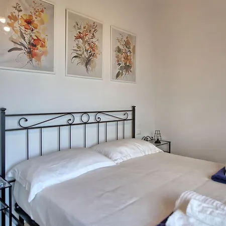 Casa Andrea By Posarellivillas